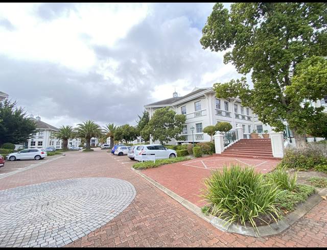 310M² OFFICE TO LET IN KENILWORTH